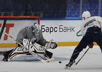 «Neftekhimik»﻿ on the ice!