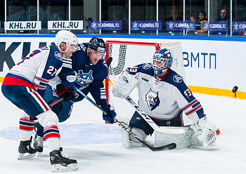 "Admiral" 2:0 "Neftekhimik"