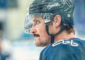 «NEFTEKHIMIK» TERMINATED THE CONTRACT WITH ROMAN GRABORENKO